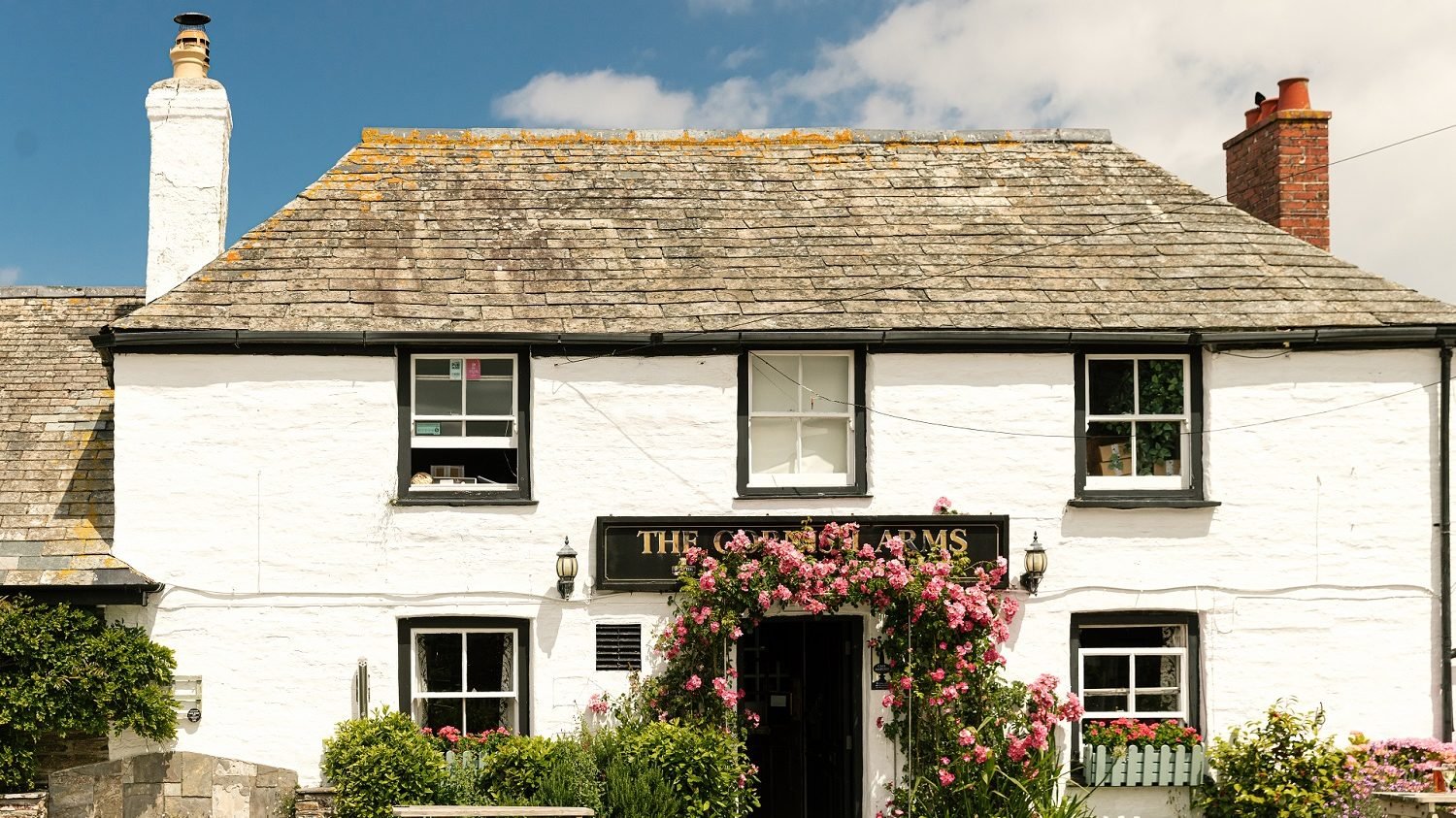 The-Cornish-Arms-Pub-North-Cornwall