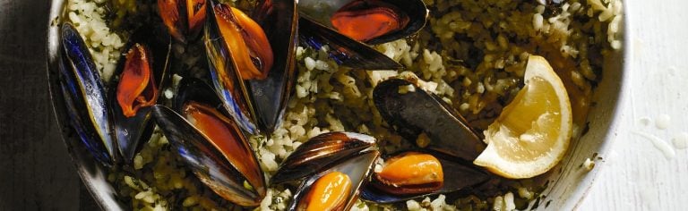 Green Rice With Garlic, Parsley And Mussels Recipe - Rick Stein's
