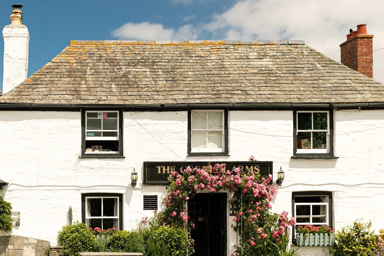 The-Cornish-Arms-Pub-North-Cornwall