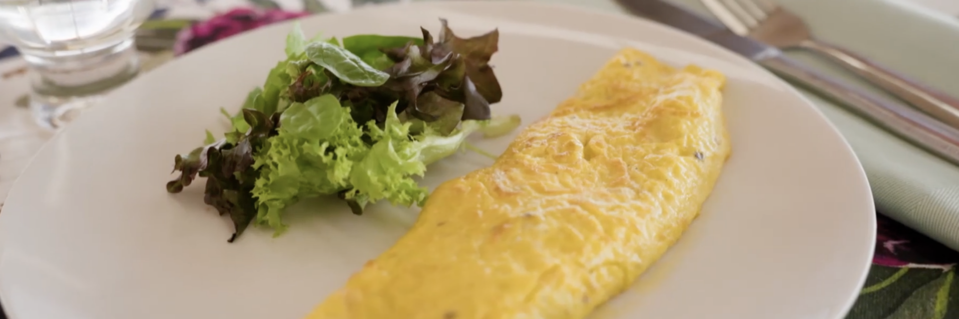 Emu egg omelette with Parmesan recipe 1 Emu egg omelette with Parmesan recipe 1